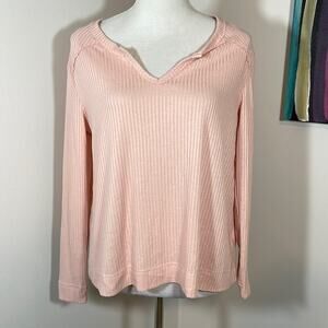 Jessica Simpson super soft blouse
